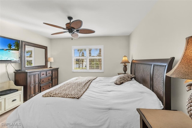 bedroom featuring ceiling fan