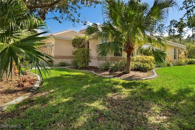2050 Palo Duro Blvd, North Fort Myers, FL 33917 - view of grassy yard
