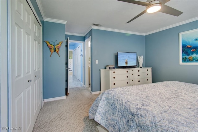 bedroom with ceiling fan, crown molding, and light colored carpet