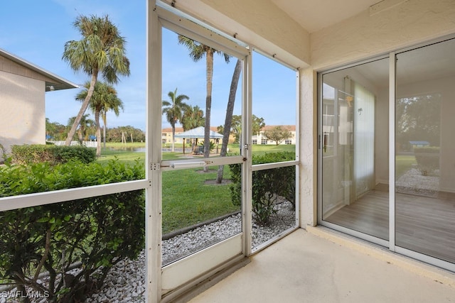 view of unfurnished sunroom