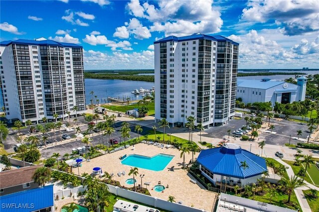 bird's eye view featuring a water view