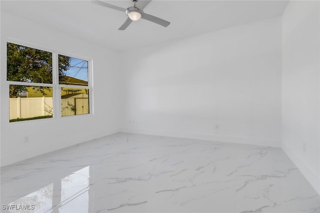 empty room with ceiling fan