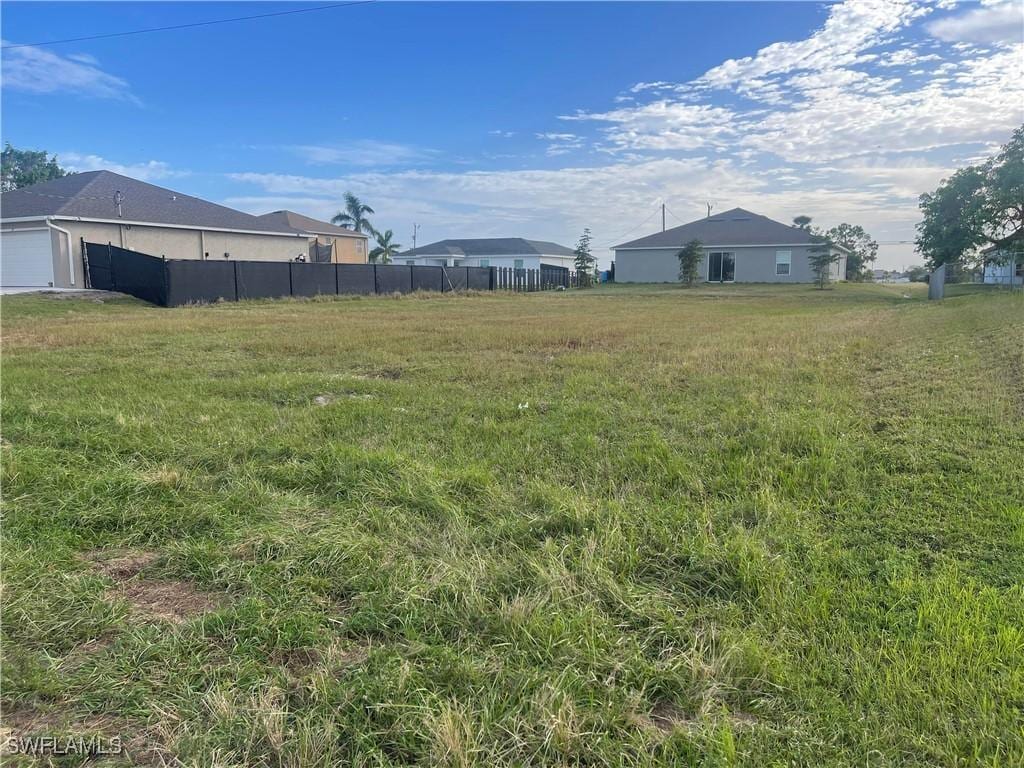 2825 NE 2nd Place, Cape Coral, FL 33909