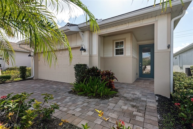 view of front of home with a garage