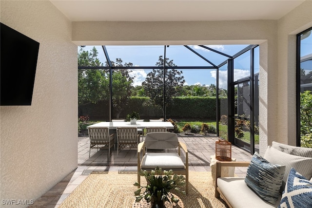 view of sunroom / solarium