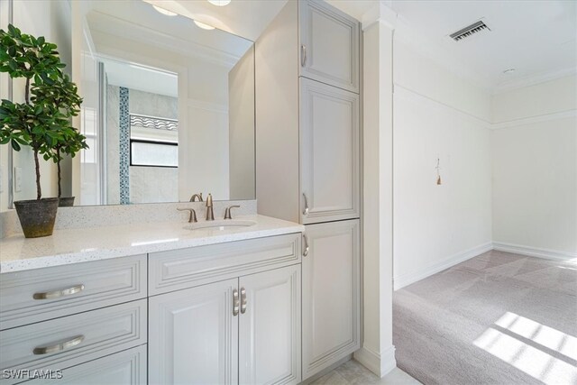 bathroom with vanity