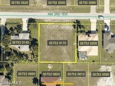 Listing photo 2 for 2032 NW 3rd Ter, Cape Coral FL 33993