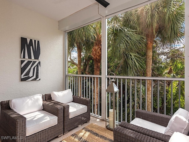 view of sunroom / solarium