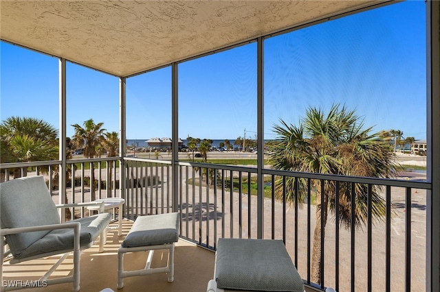 view of sunroom / solarium