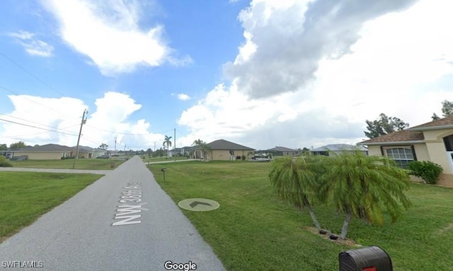 Listing photo 2 for 2304 NW 38th Ave, Cape Coral FL 33993