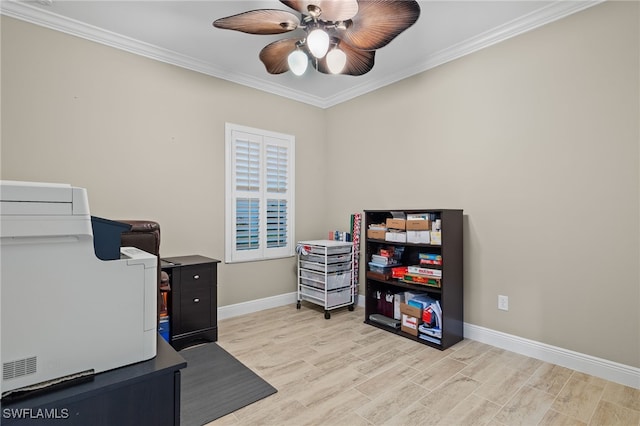 home office featuring crown molding, light hardwood / wood-style flooring, and ceiling fan