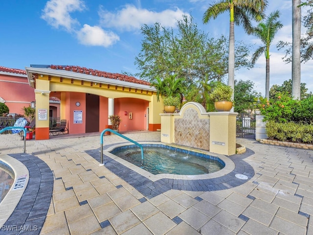 view of swimming pool