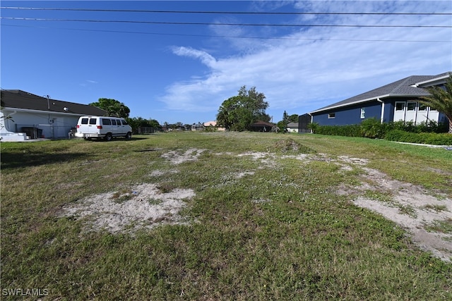 Listing photo 2 for 4306 SW 5th Ave, Cape Coral FL 33914