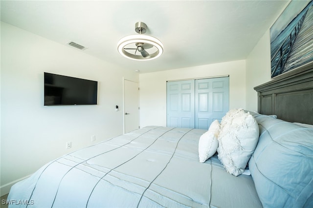 bedroom featuring a closet