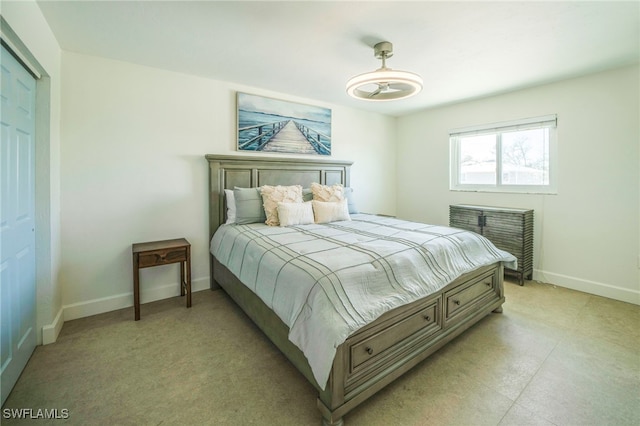 bedroom with a closet