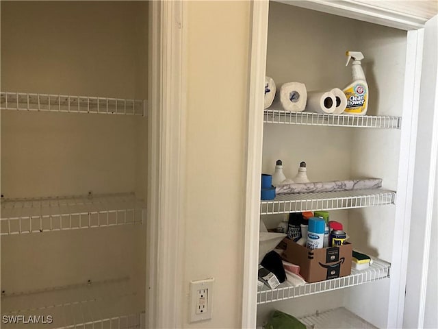 2917 43rd St W, Lehigh Acres, FL 33971 - view of closet