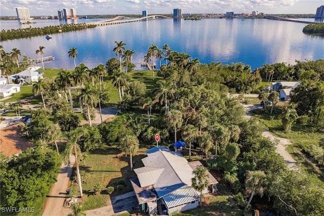 bird's eye view featuring a water view