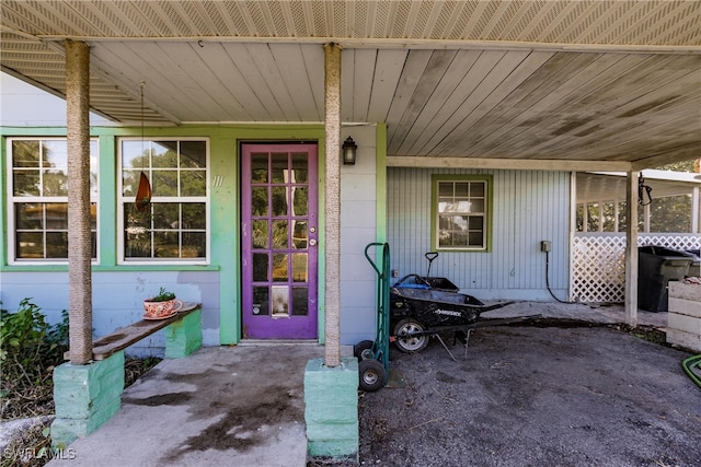 view of property entrance