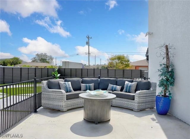 view of patio featuring an outdoor hangout area