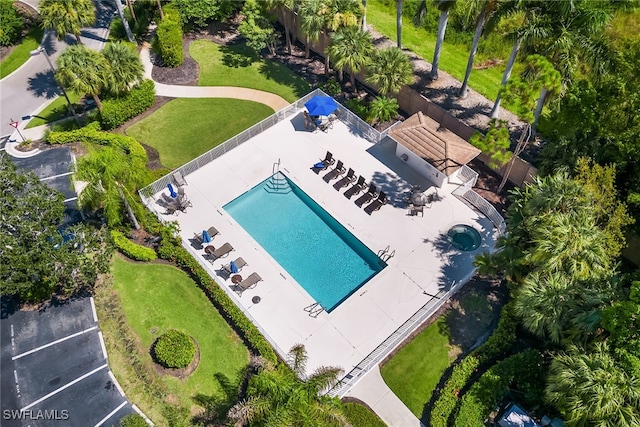 birds eye view of property