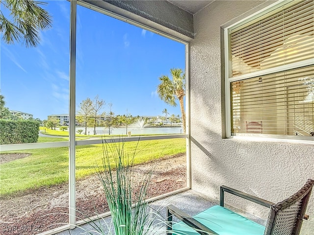 unfurnished sunroom with a healthy amount of sunlight