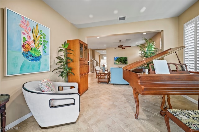 miscellaneous room with ceiling fan