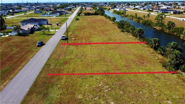 Listing photo 3 for 323 NE 25th St, Cape Coral FL 33909