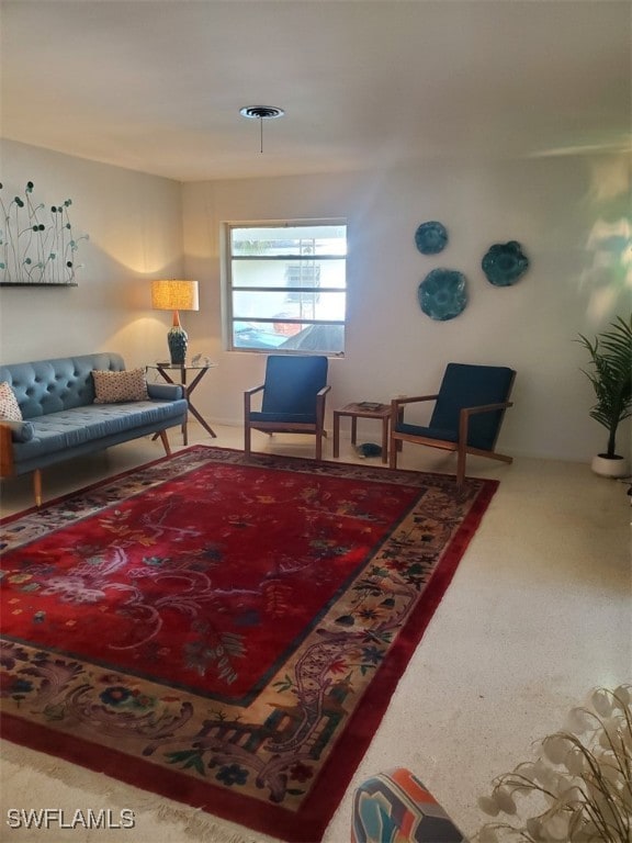 living room with carpet flooring