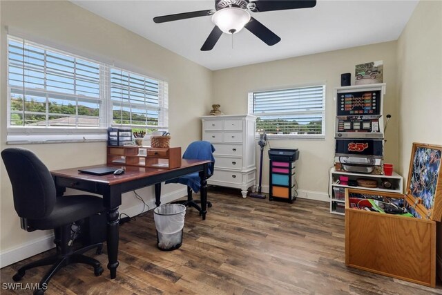 2600 Poinciana St, Naples, FL 34105 - office space featuring healthy amount of natural light, dark wood-style floors, and baseboards