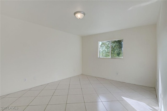 934 Garnet Ave, Lehigh Acres, FL 33974 - view of unfurnished room