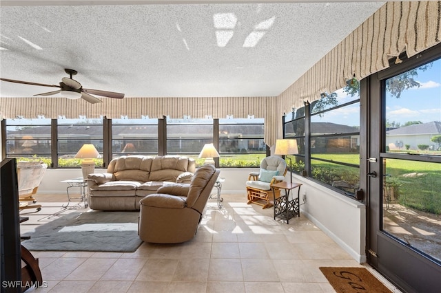 sunroom / solarium with ceiling fan