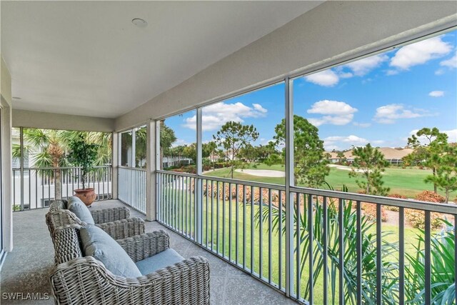 view of sunroom / solarium