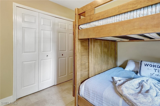 bedroom featuring a closet