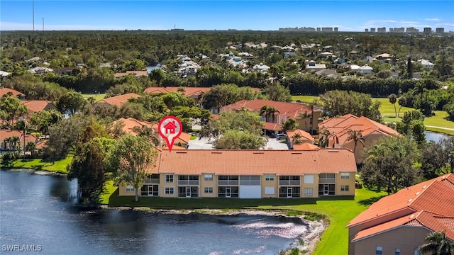 bird's eye view featuring a water view