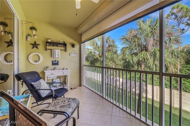 balcony featuring ceiling fan