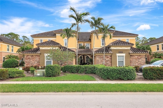 view of mediterranean / spanish house