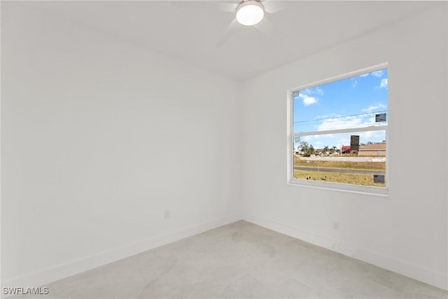 unfurnished room with ceiling fan