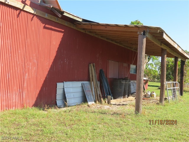 view of home's exterior