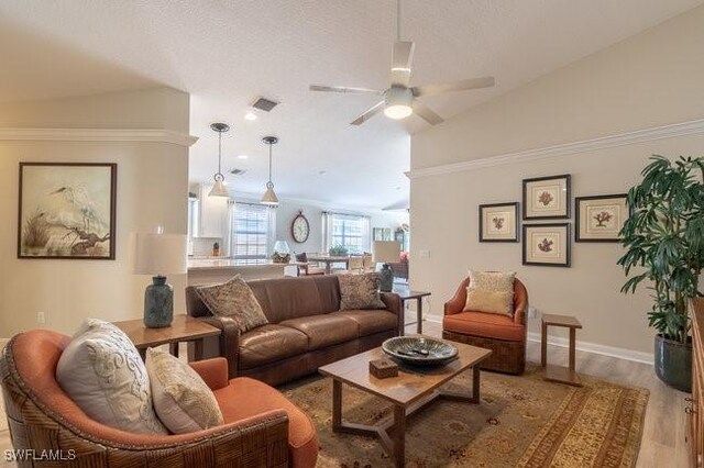 7605 Rozzini Ln, Naples, FL 34114 - photo 9