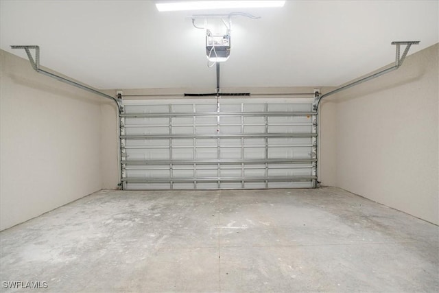 2902 40th St W, Lehigh Acres, FL 33971 - garage with a garage door opener