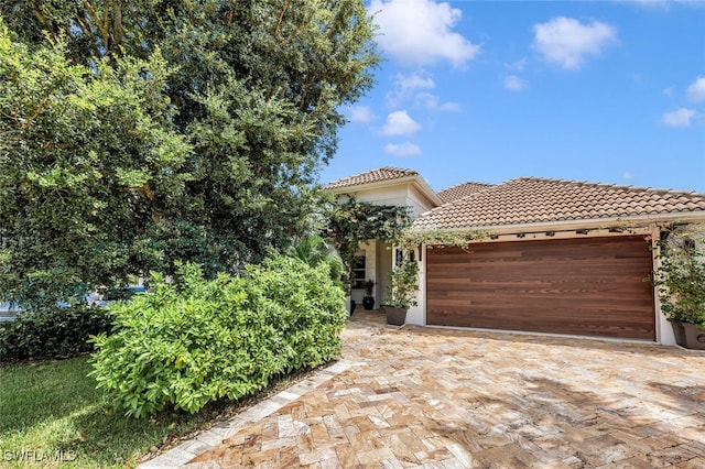 view of front of home featuring a garage