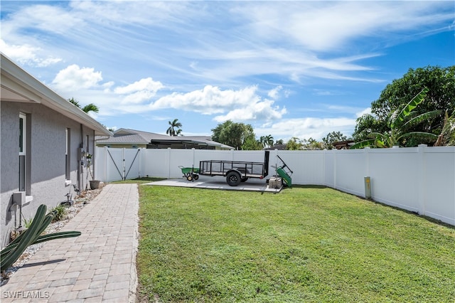 view of yard with a patio