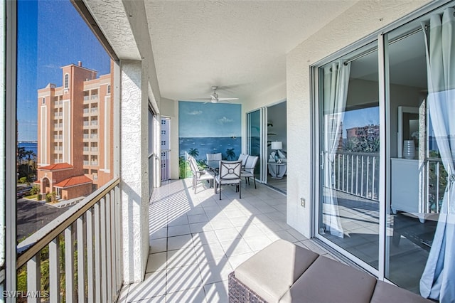 balcony with ceiling fan