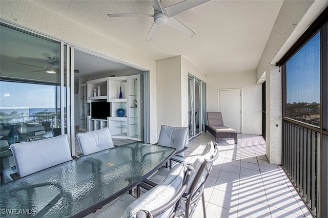 balcony with ceiling fan