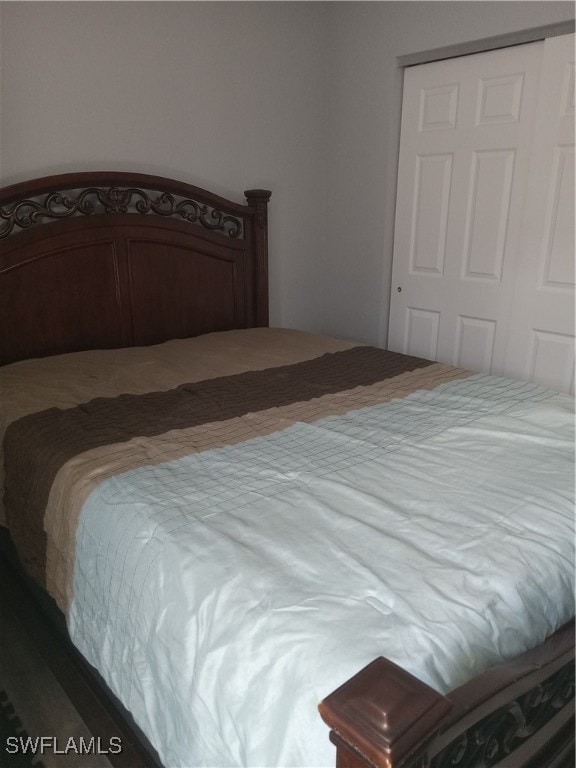 bedroom featuring a closet