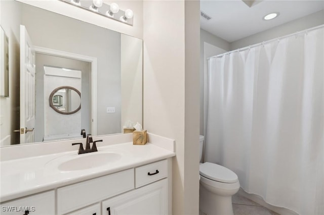 full bathroom featuring tile patterned flooring, visible vents, toilet, recessed lighting, and vanity