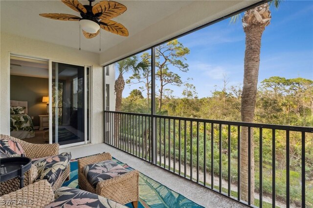 balcony with ceiling fan