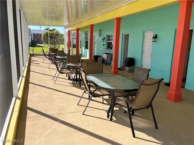 view of sunroom / solarium