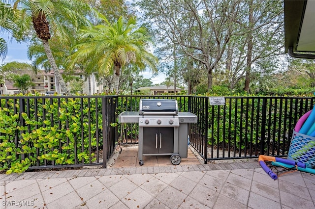 413 Augusta Blvd Unit 305, Naples, FL 34113 - view of patio / terrace