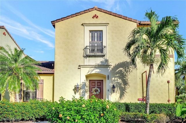 view of mediterranean / spanish-style home